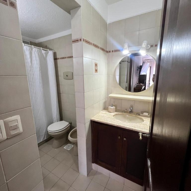 Confortable apartamento - Two-Bedroom Apartment - 2