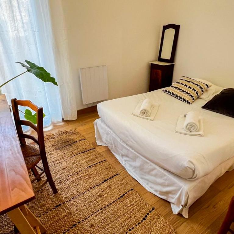 AC - Private parking - Near the ramparts - Appartamento con 2 Camere da Letto - 26