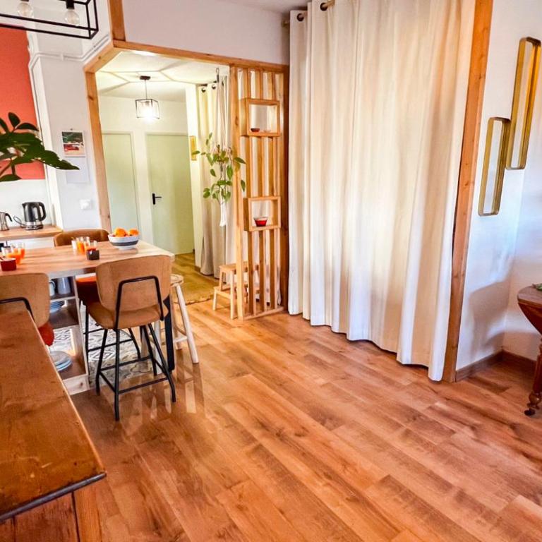 AC - Private parking - Near the ramparts - Appartamento con 2 Camere da Letto - 14