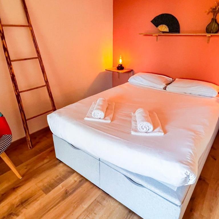 AC - Private parking - Near the ramparts - Appartamento con 2 Camere da Letto - 2