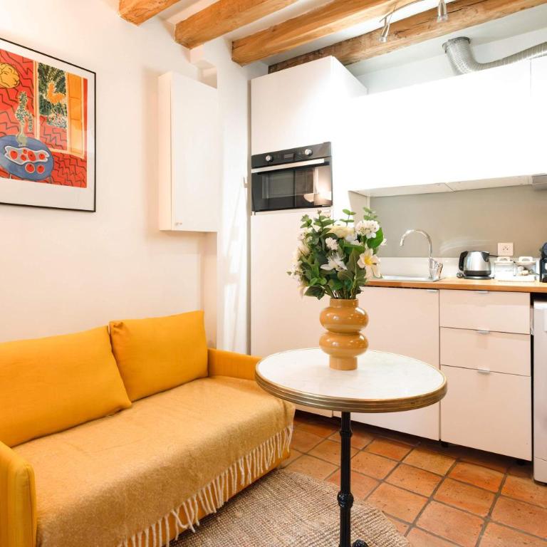 Charming Apartment in Notre-Dame - Appartamento - 13