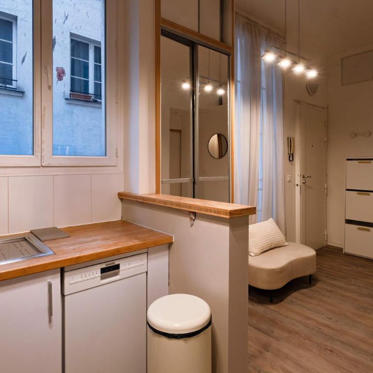 Charming Flat Louvres Opera - Appartement - 17