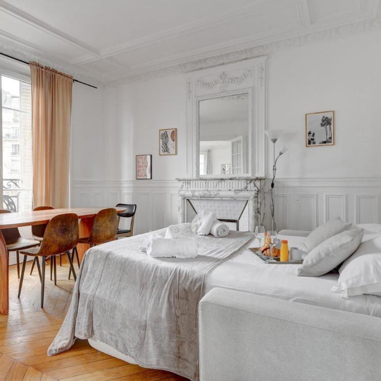 TBS 319 - Superb apartment with Eiffel Tower view - Appartement 2 Chambres - 11
