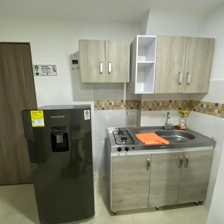 Extraordinario aparta estudio NUEVO champagnat - Apartamento de 1 dormitorio - 6