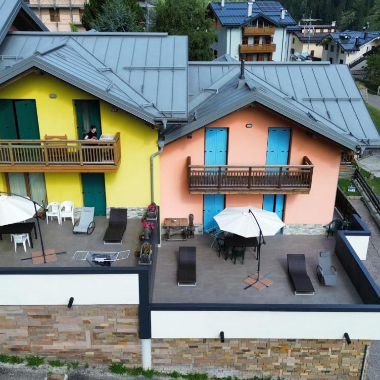 Appartamenti Presanella - Apartment with Mountain View - 1