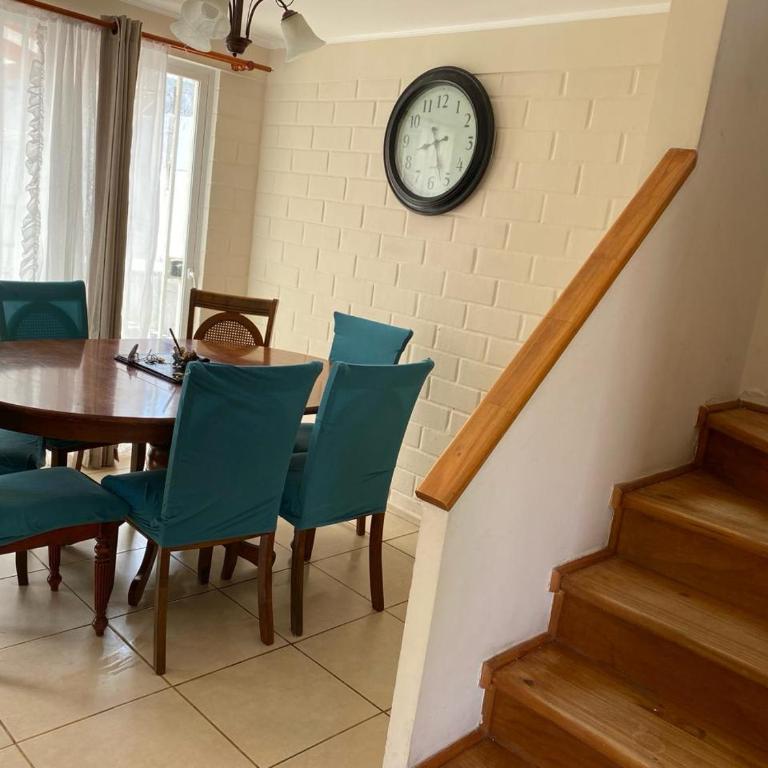 Casa completa amplia terraza y estacionamiento - Three-Bedroom Townhouse - 4