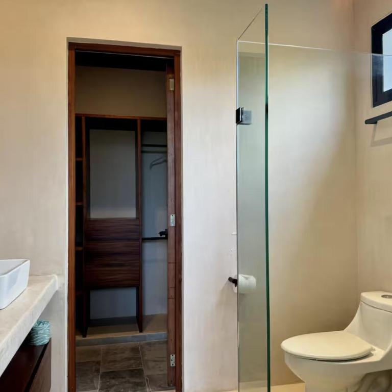 Magical 2 Penthouses & Apartment with 2 Private Pools and Jacuzzi - Apartamento - 96