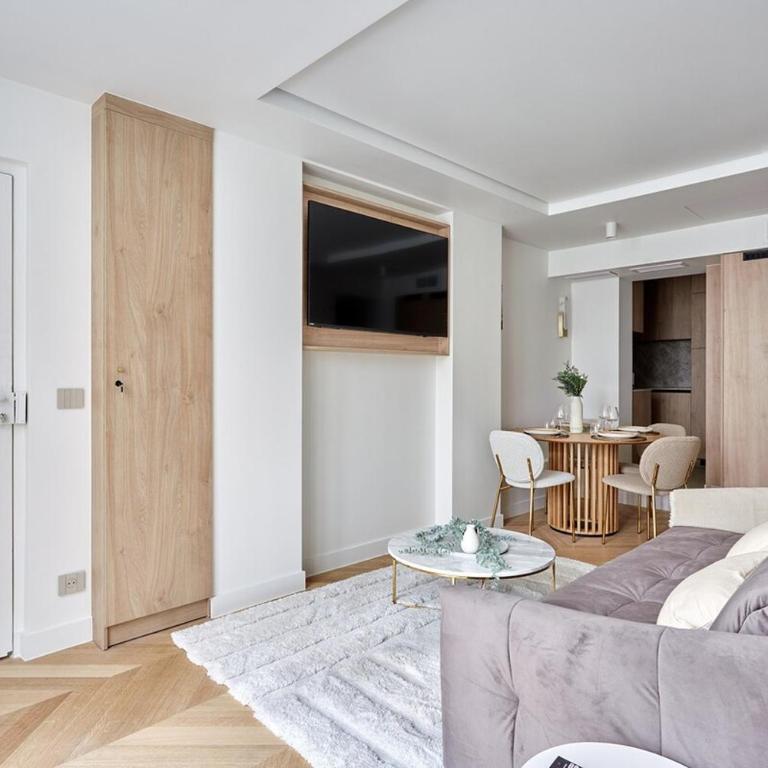 Apartment Centre de Paris by Studio prestige - Two-Bedroom Apartment - 6