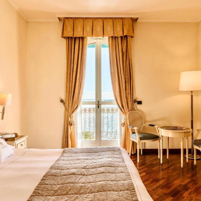 Hotel Savoy Palace - Camera Matrimoniale Deluxe con Balcone e Vista Lago - 3