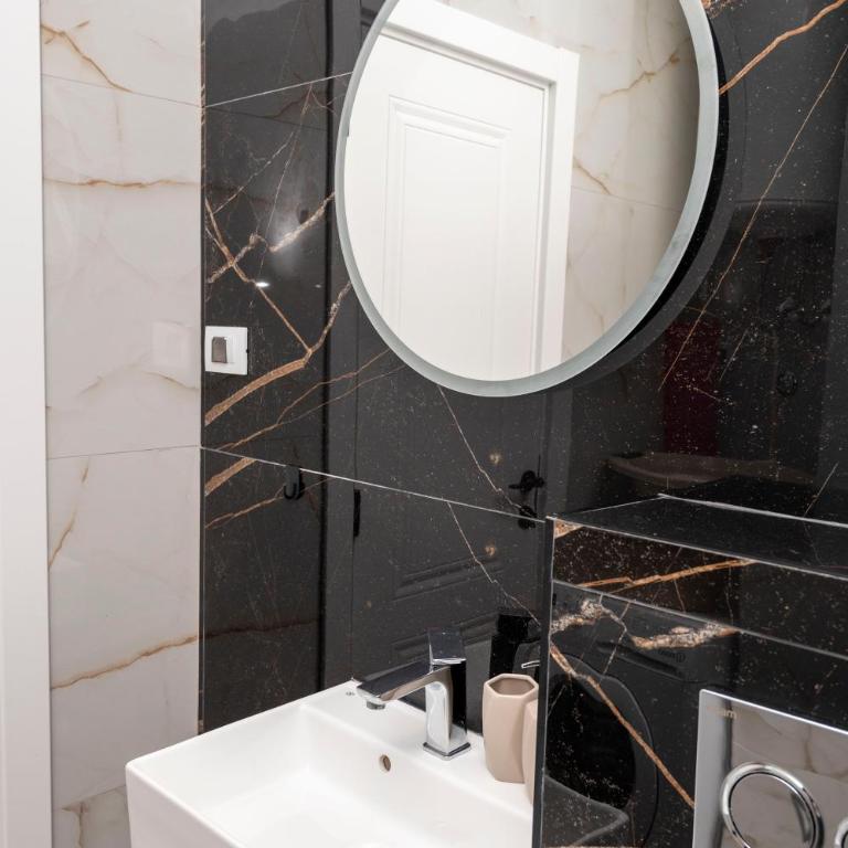 RiverBank Apartmani - Apartman sa Balkonom - 41