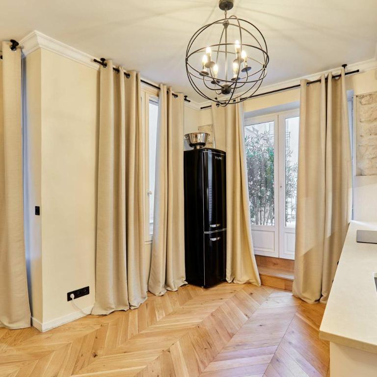 Cozy Apartment Center of Paris - Appartement 3 Chambres - 10
