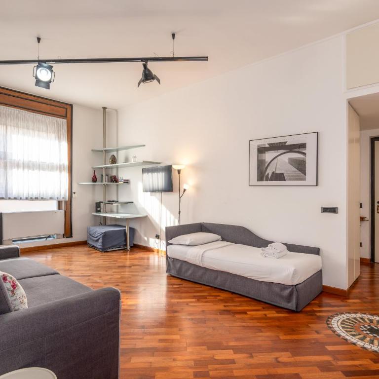 Flat in Duomo - Deluxe One-Bedroom Apartment - 6