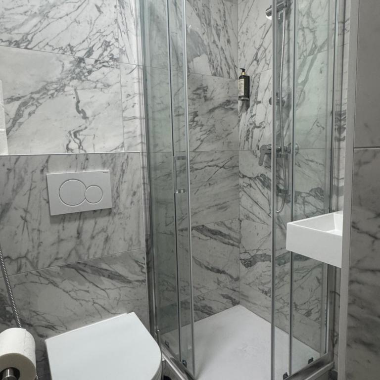 Hôtel Montmartre - Nouvellement Rénové - Studio (3 Adultes) - 7