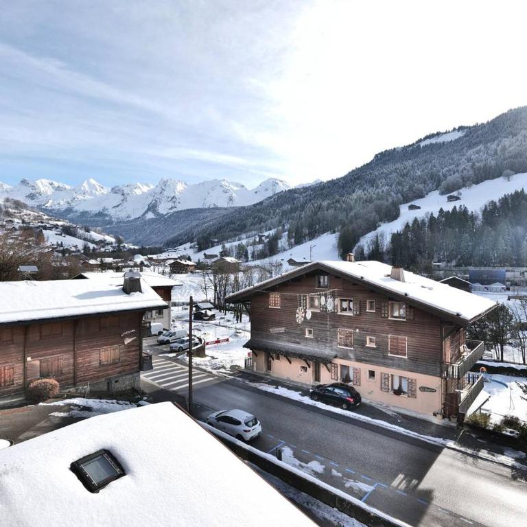 Appartement 2 pièces + coin montagne, balcon sud, au centre du village - FR-1-458-139 - Apartamento - 12