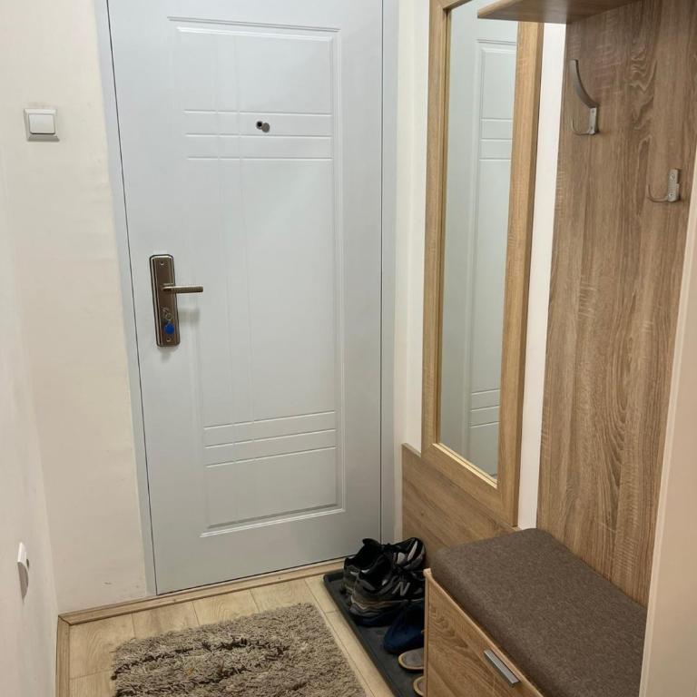 Stan u centru grada - One-Bedroom Apartment - 4