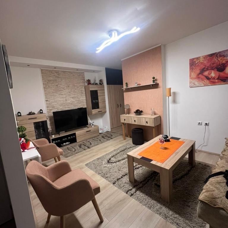 Stan u centru grada - One-Bedroom Apartment - 6