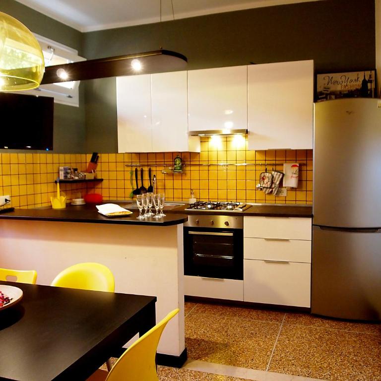 Happy Home BOLOGNA Fiera - Appartamento con 2 Camere da Letto - 4