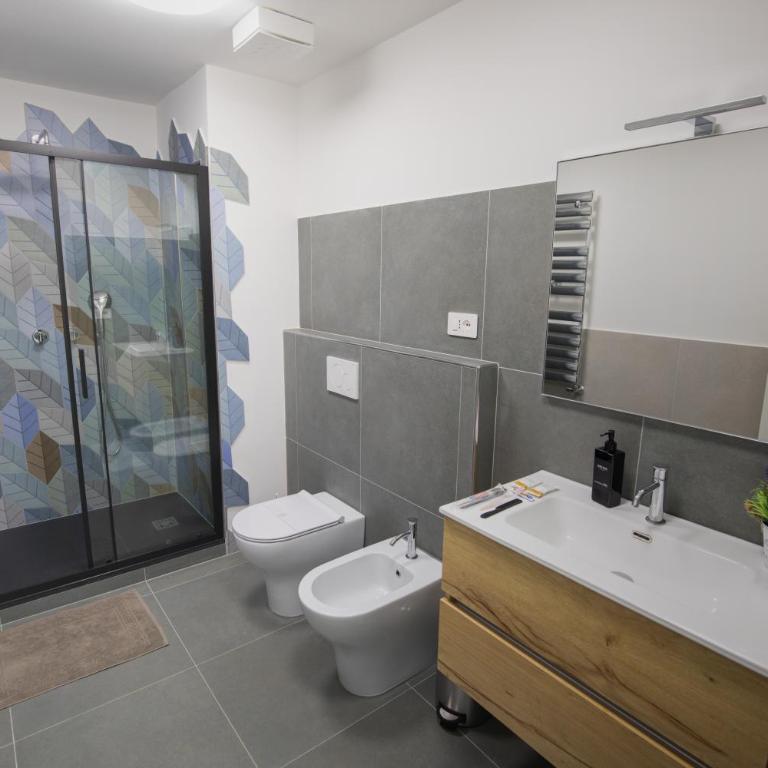 Sora Maria Rooms in Rome - King Room with Balcony - 28