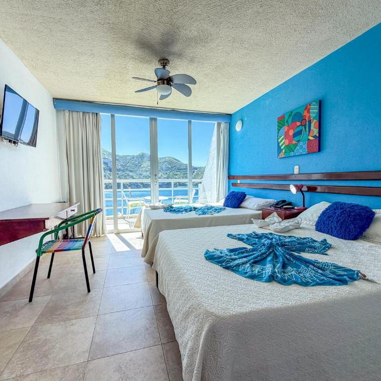 Hotel Bahia Taganga - Habitación Doble Deluxe con balcón y vistas al mar - 1