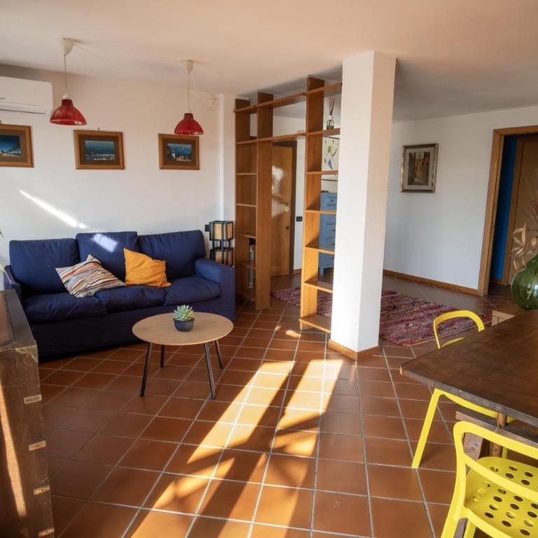 Accogliente Attico - Appartamento con 1 Camera da Letto - 7