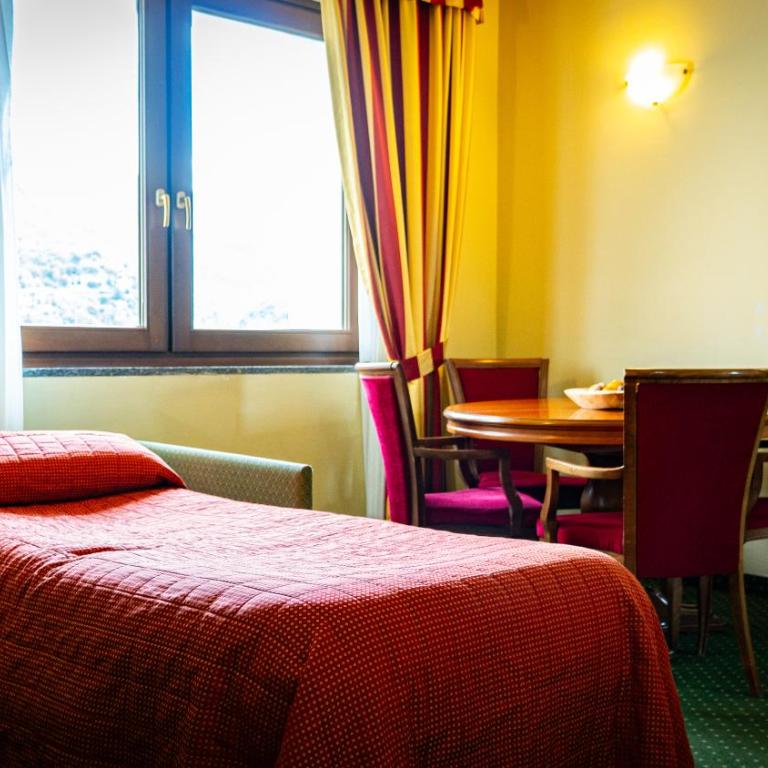Hotel Au Soleil - Chambre Quadruple - 3