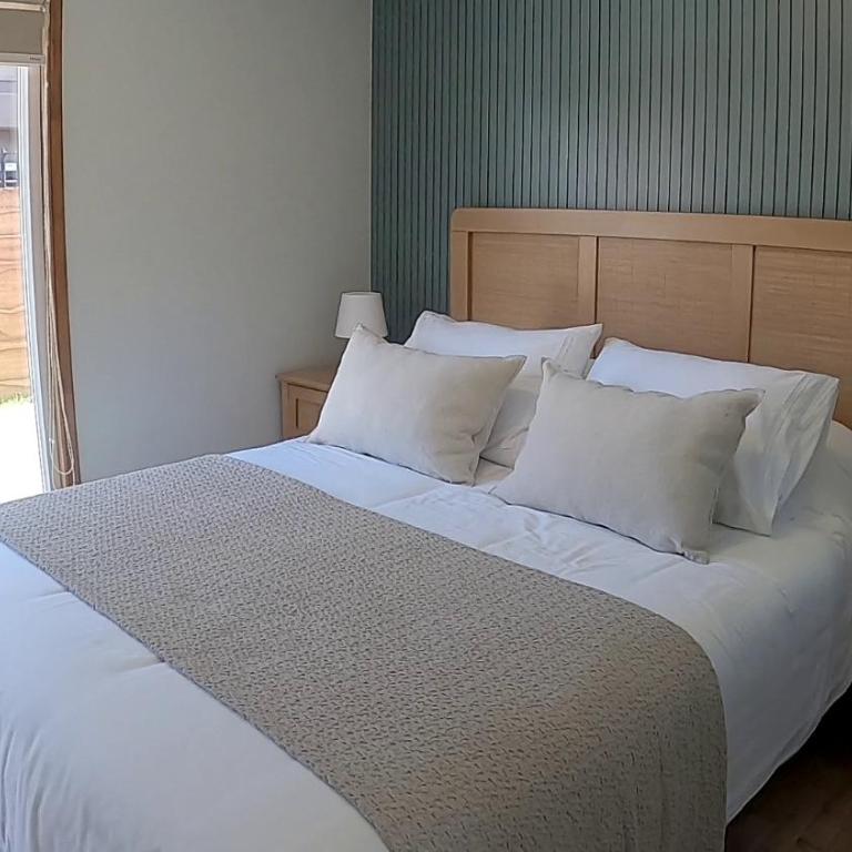 Sweet Frutillar Hostel - Double Room with Private Bathroom - 1