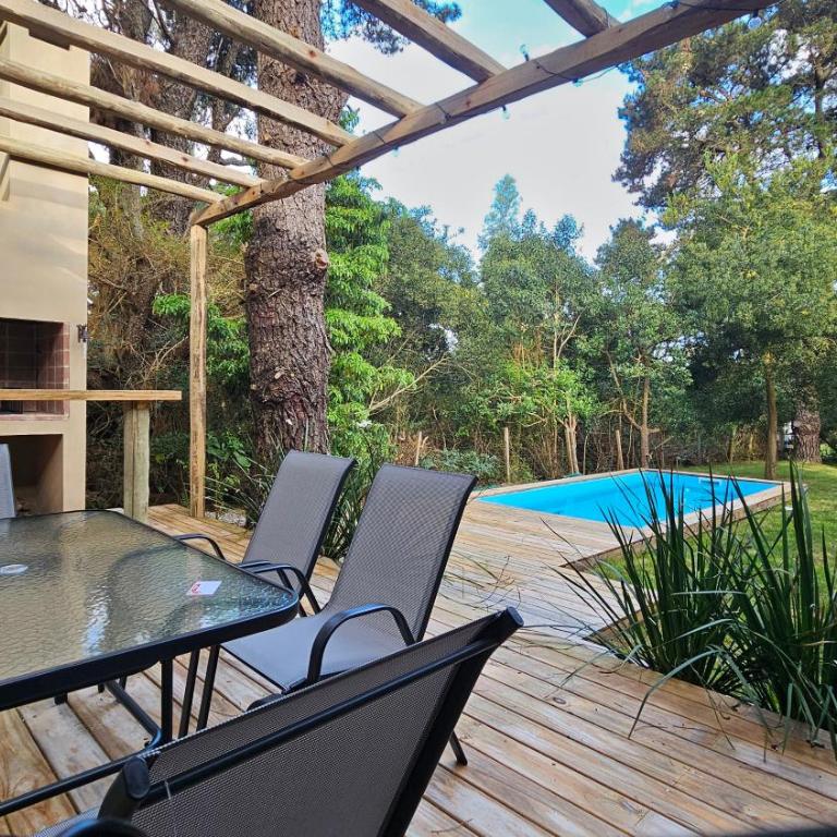 Casa Pueblo San Vicente, piscina, jardín y galería - Three-Bedroom House - 19