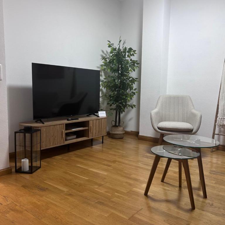 Atico con vistas al Mercado Central Opcion de parking - One-Bedroom Apartment - 4