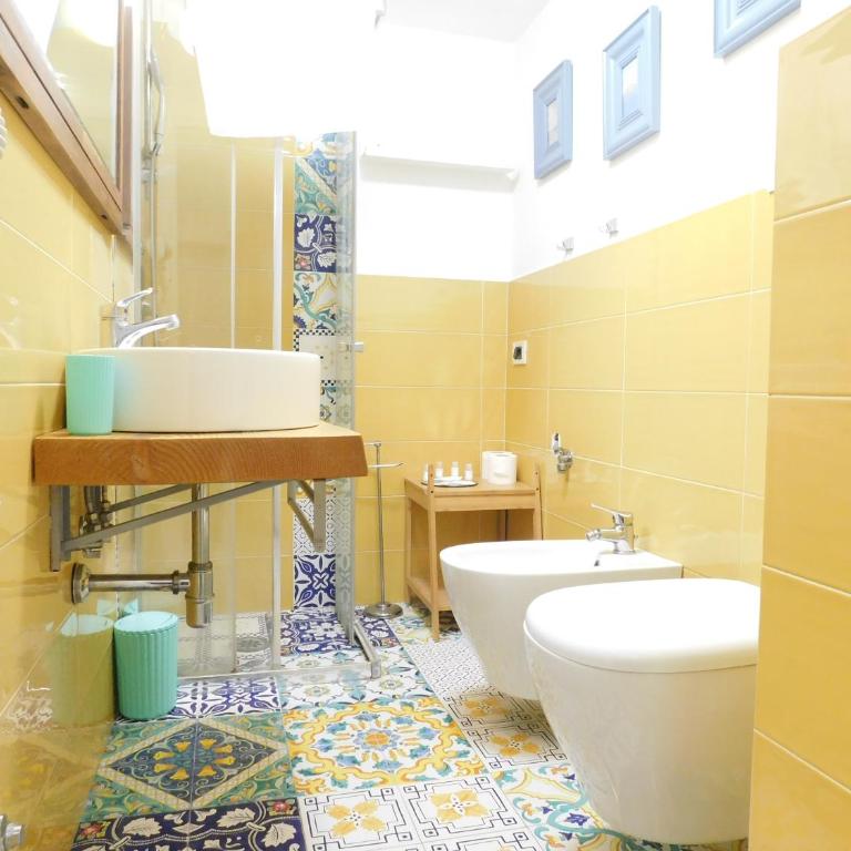 Masaniello Home - Appartamento con 2 Camere da Letto - 3