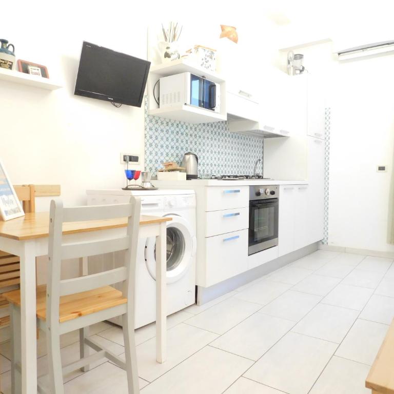 Masaniello Home - Appartamento con 2 Camere da Letto - 6