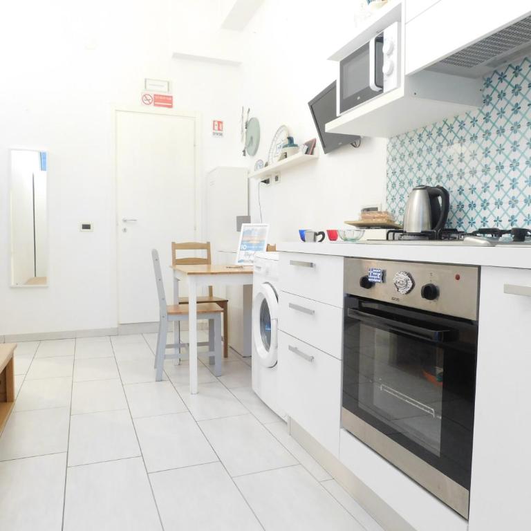 Masaniello Home - Appartamento con 2 Camere da Letto - 25