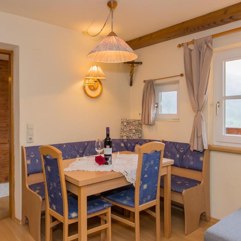 Amosergut Appartements - Apartment mit 1 Schlafzimmer und Balkon - 4