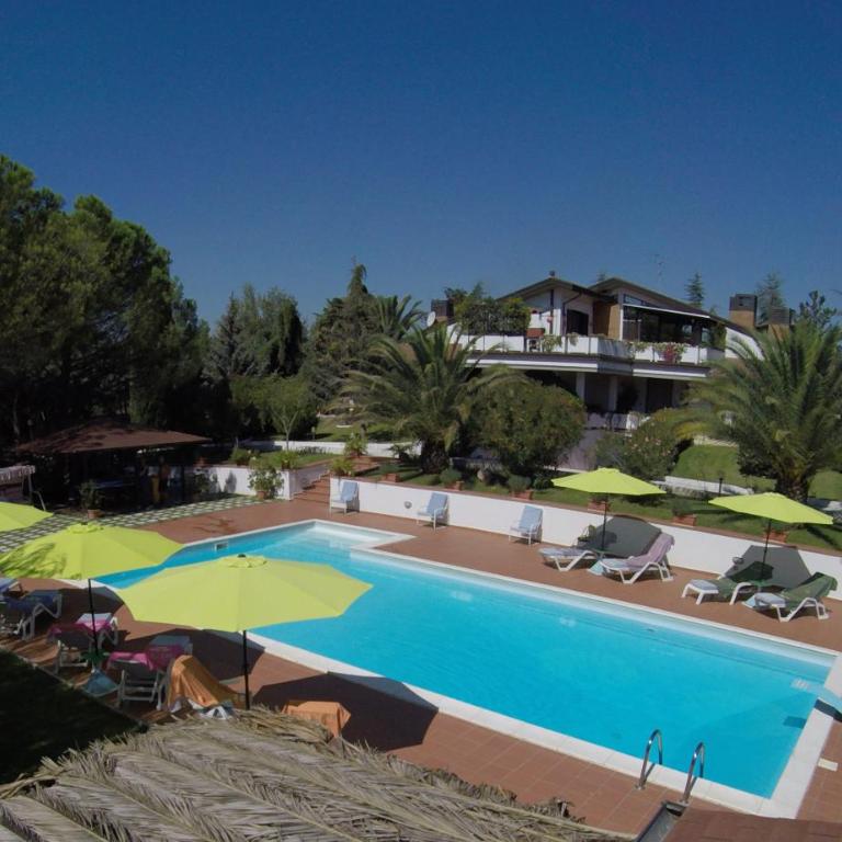 Villa Serena - Appartamento con 2 Camere da Letto - 96
