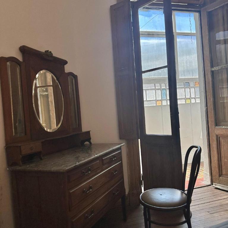 Antique,classy & quiet 3 bedroom and roof terrace apt in the heart of San Telmo - Apartamento - 24