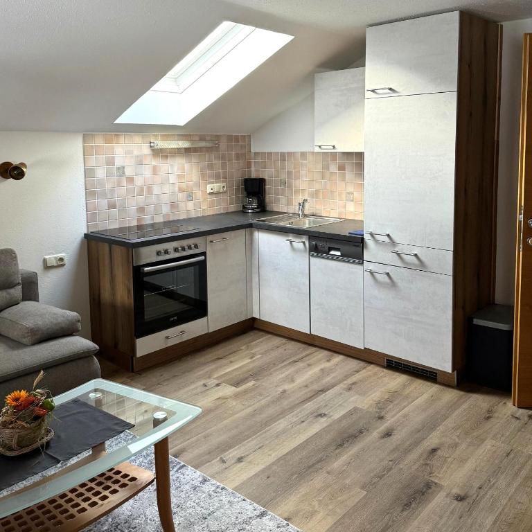 Amosergut Appartements - Apartment mit 2 Schlafzimmern und Balkon - 2