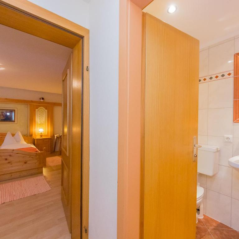 Amosergut Appartements - Apartment mit 2 Schlafzimmern und Balkon - 5