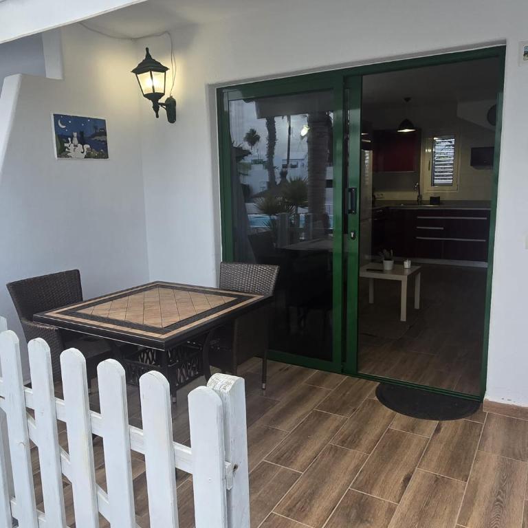 Las marinas - One-Bedroom Apartment - 14