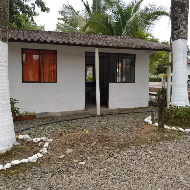 Cabañas Campestres en Villavicencio - Villa de 2 dormitorios - 11