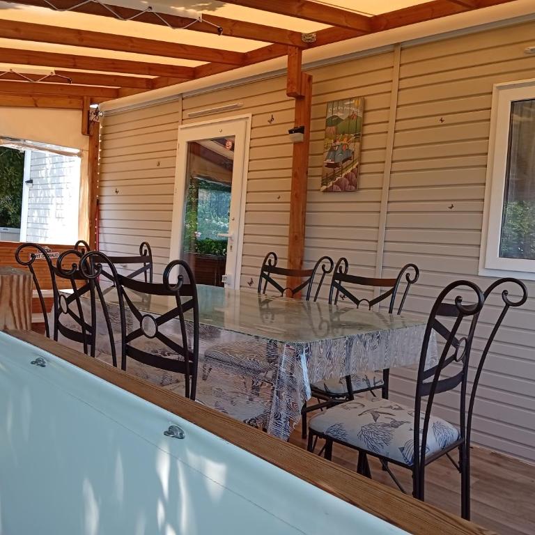 Spacieux mobil home 40 m2 tt conf 5 p - Mobilheim - 4