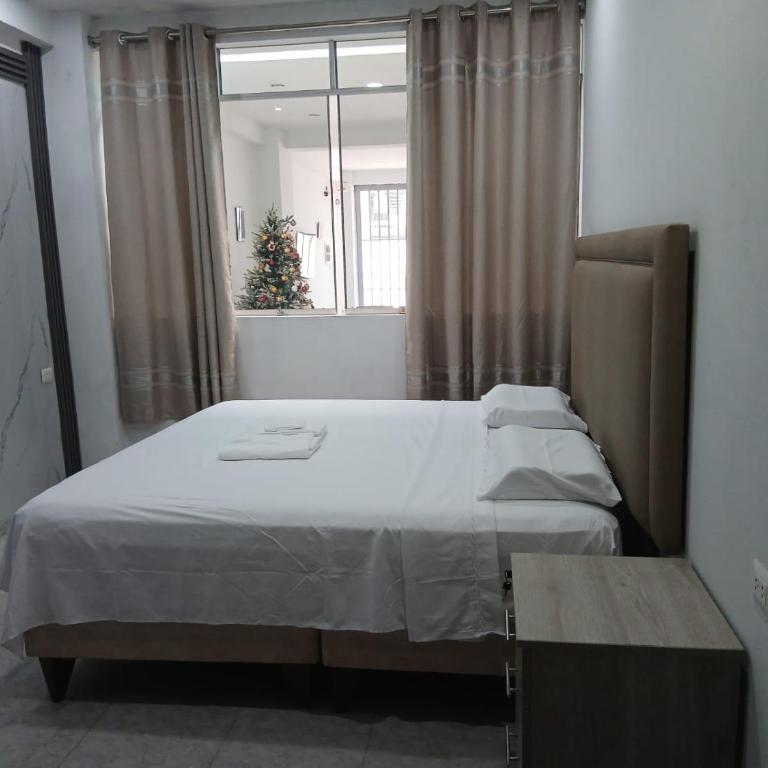 Amaru Lodge - Four-Bedroom House - 2