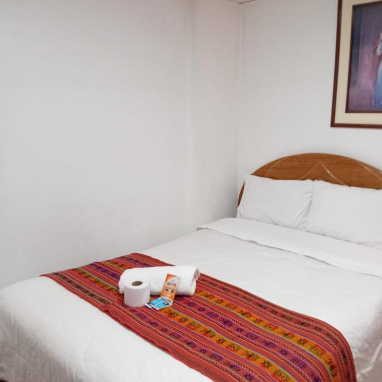 Casa Hospedaje Sunya - Habitación Doble con baño privado - 2