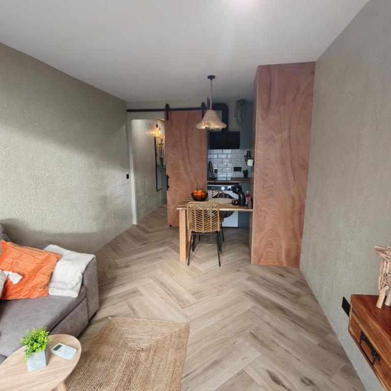 Studio with a beautiful view - Apartamento de 1 dormitorio - 2