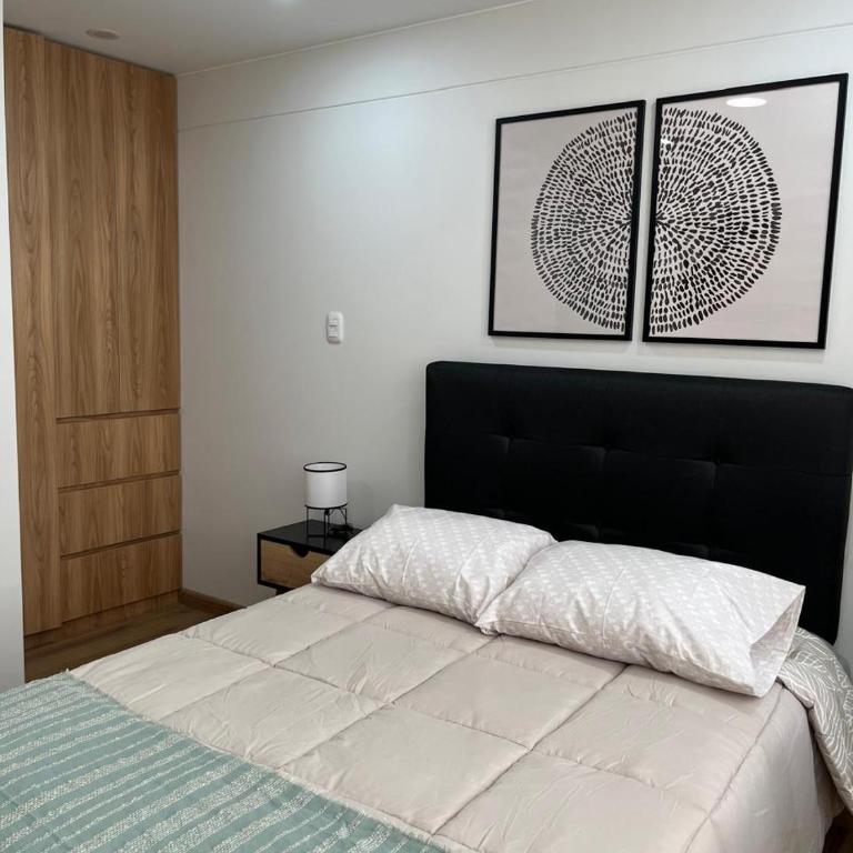 Moderno dpto de estreno en zona centrica - Three-Bedroom Deluxe Apartment - 4