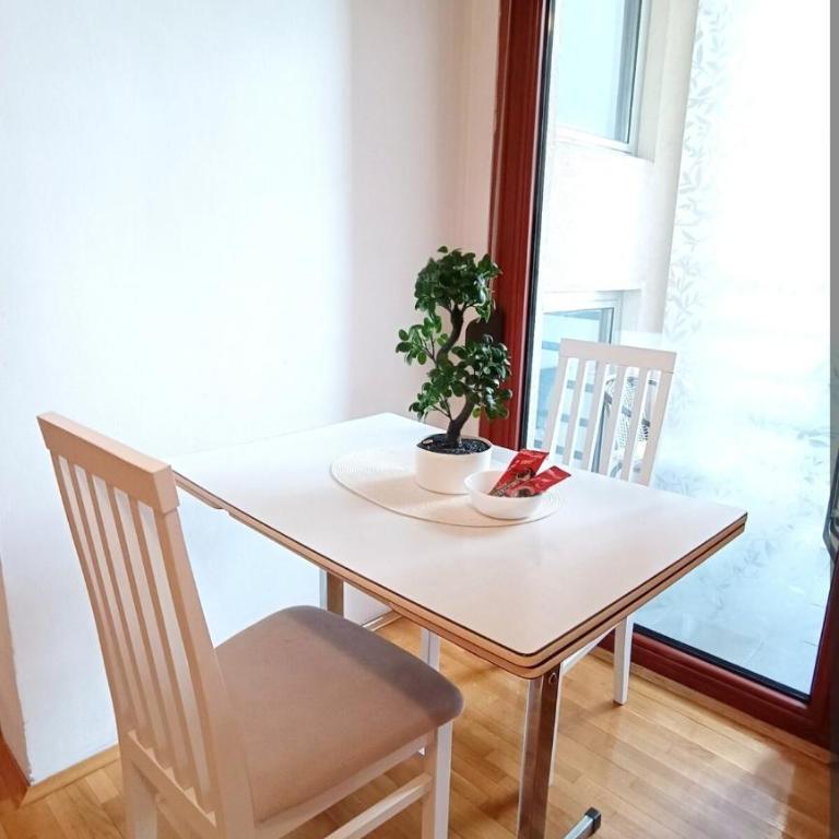 Boulevard apartment - One-Bedroom Apartment - 5