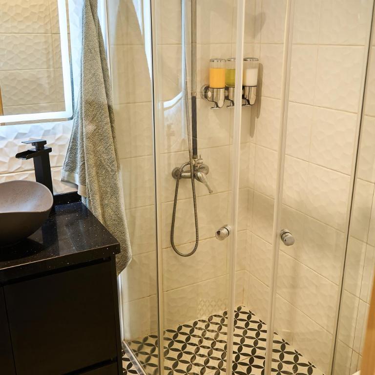 Departamento con patio Bellas Artes - One-Bedroom Apartment - 36