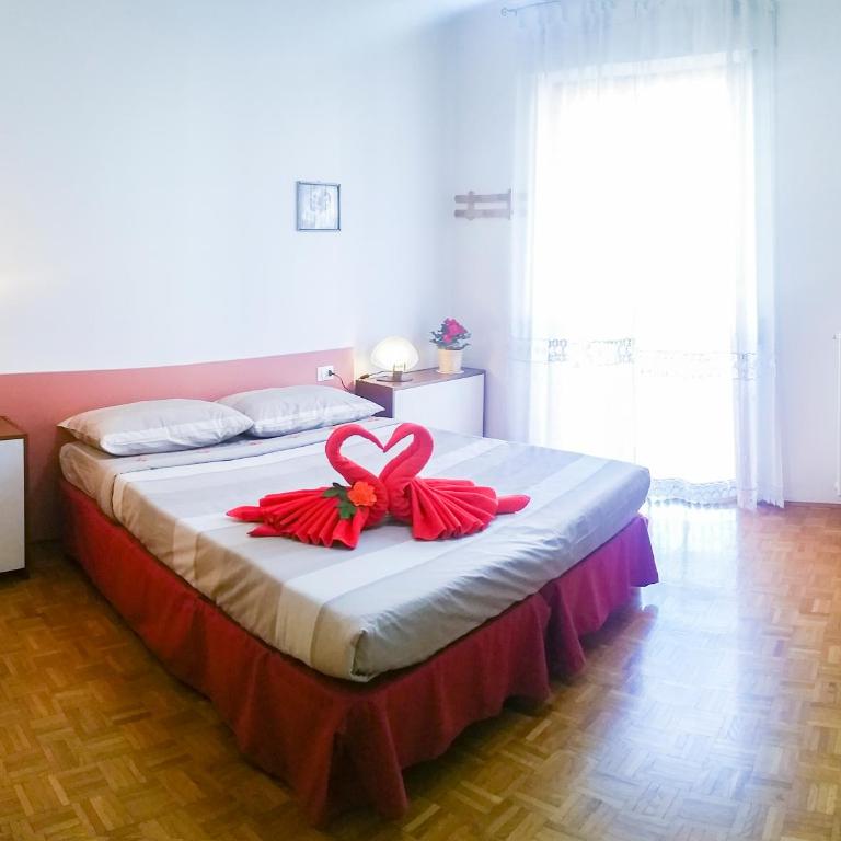 Rosso Tirano - Apartment - 1