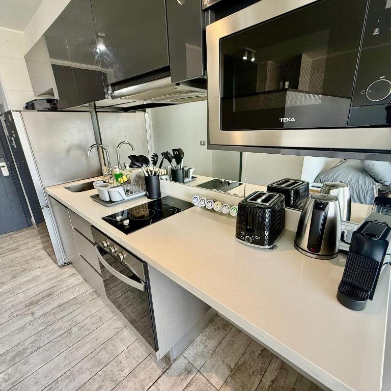 Stylish Studio Apartment in Costa de Montemar - Apartment - 16