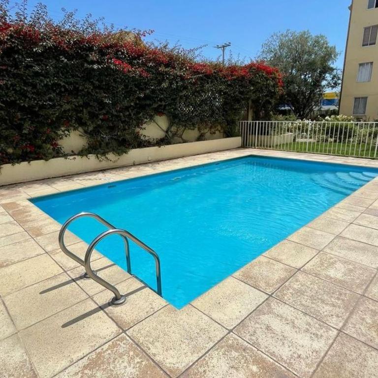 Departamento con piscina cómodo y buena ubicación Somos pet friendly - Two-Bedroom Apartment - 6