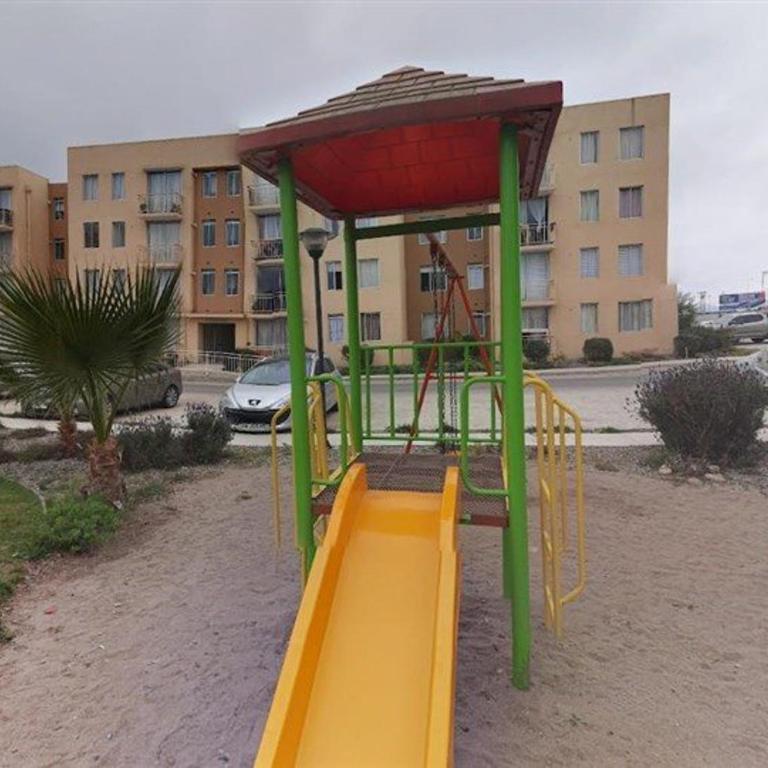 Departamento con piscina cómodo y buena ubicación Somos pet friendly - Two-Bedroom Apartment - 9