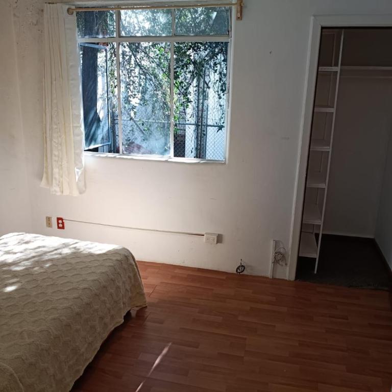 Casa Santy Condesa Suites - Large Single Room - 5